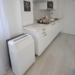 4-tourist House Bologna-studio - Self Check-in Apartamento